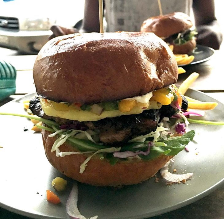 Jamaica Jerk Chicken Burger Jah Blue Jamaican Jerk Sauce Byron Bay Australia